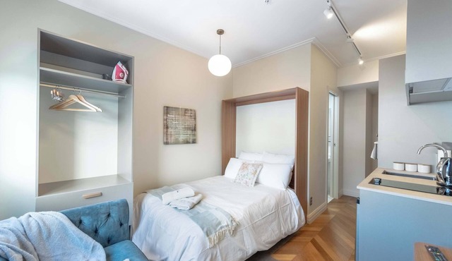 Te Aro City Stay - Modern Studio for Two