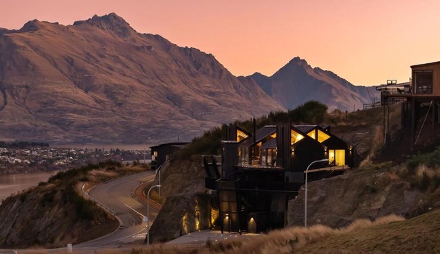 The Black Ridge in Queenstown