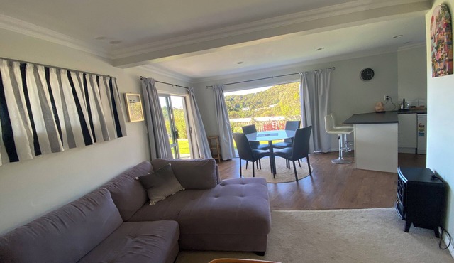 The Captains Cove- Central Paihia
