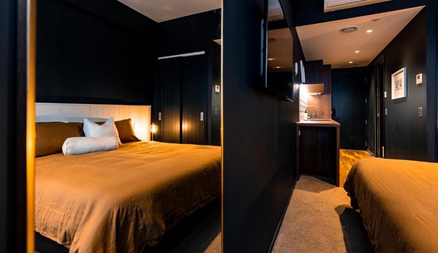 The Cobbler Hotel