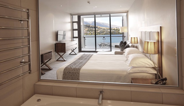 The Rees Hotel and Luxury Apartments in Queenstown