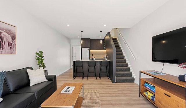 The Remarkable Hideaway| Modern Stay & Prime Location in Queenstown
