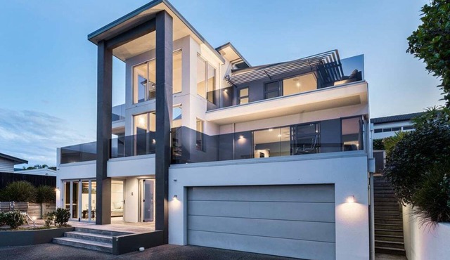 The Upper Deck in Papamoa
