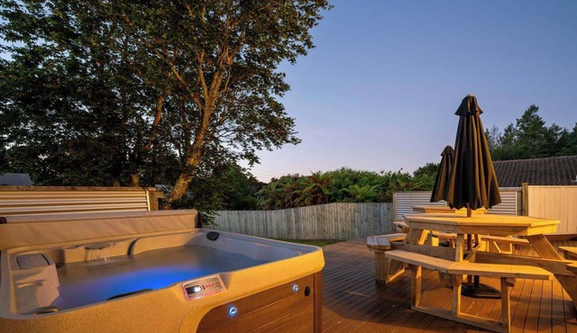 Tihi Time - Spa Pool, Games Room, Sleeps 10 in Rotorua