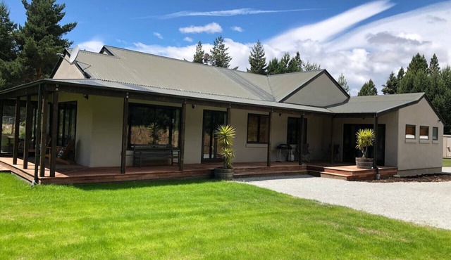 Twizel - Northwest Retreat-Free wifi in Twizel