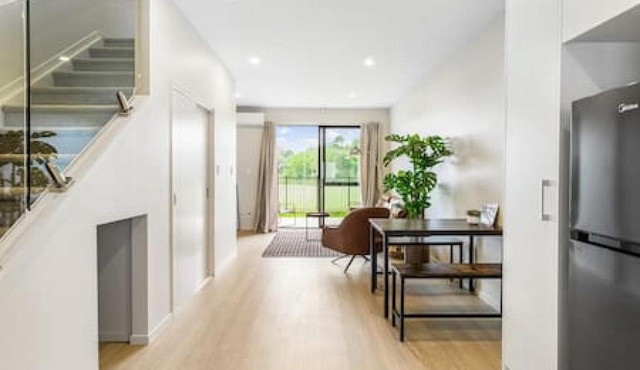 Urban Pulse Townhouse with parking