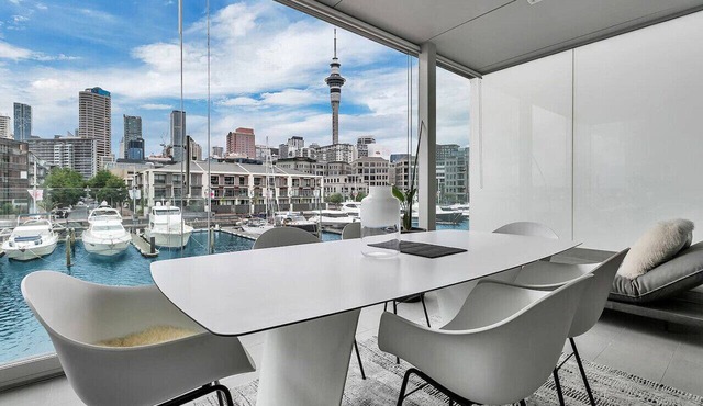 Viaduct Harbour Views and Two Private Ensuites