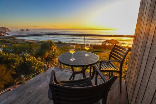 View With A Room NZ - Boutique Beachfront Accommodation on the Great Coast Road in Greymouth