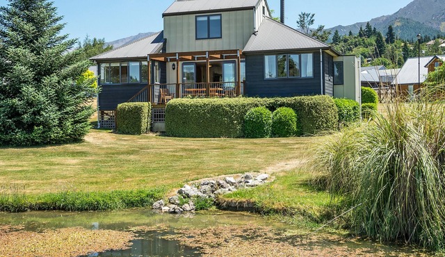 VILLA 463, family friendly, with a garden in Hanmer Springs in Hanmer Springs