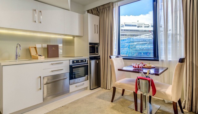 VR Queen Street - Hotel & Suites