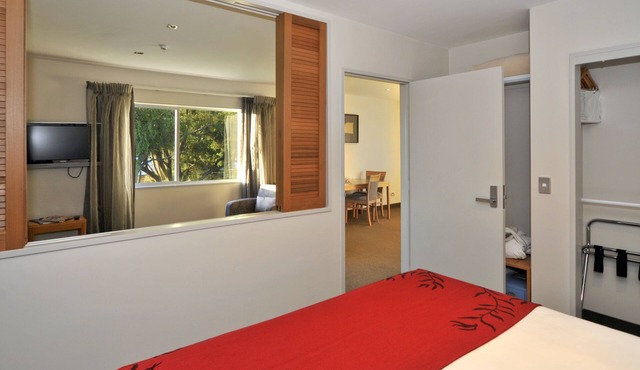 Wai Ora Lakeside Spa Resort