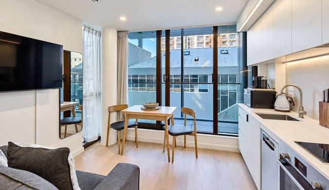 Wellington City Stay - 1BR with Pool & Gym in Wellington