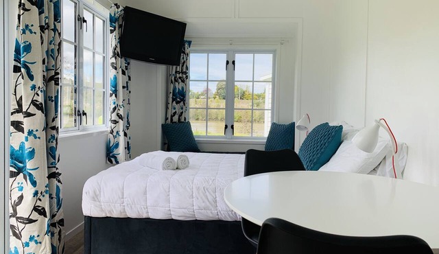 Whanganui River Top 10 Holiday Park in Whanganui