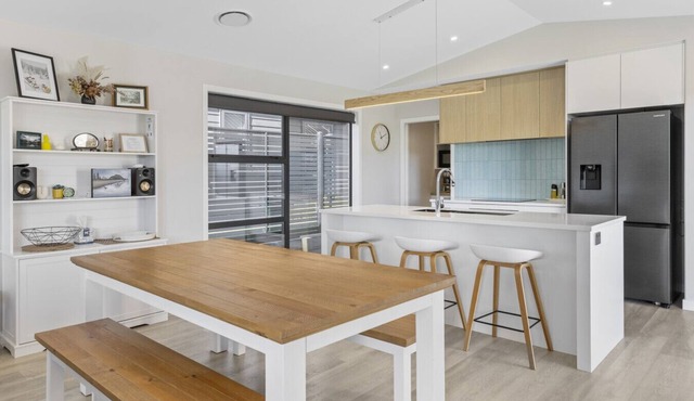 Wharewaka Escape | Modern 3BR Family Home Near Lake & Shops in Taupō
