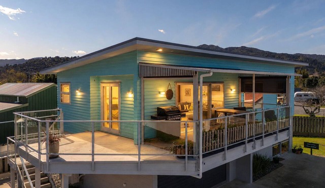 Wharf Landing: The Apartment in Coromandel