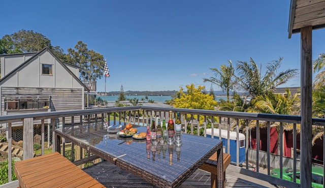 Whitianga Coastal Escape (5bdrm) in Whitianga