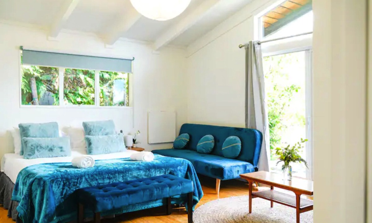 Sunshine Bay Cabin | Ora Retreat