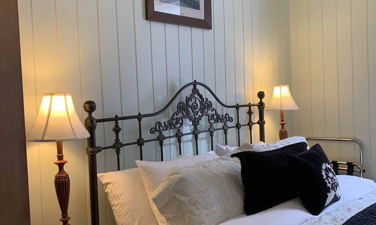 Picton House | Sennen House