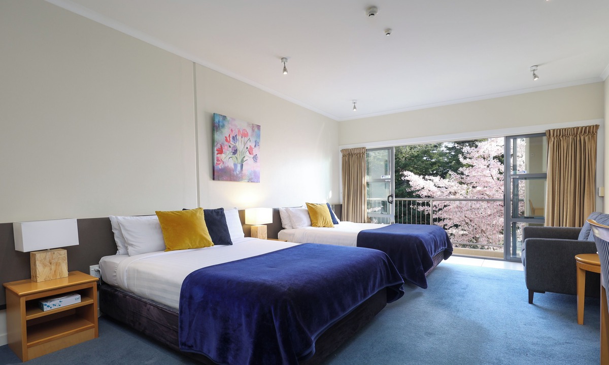 Stoke Hotel | Saxton Lodge