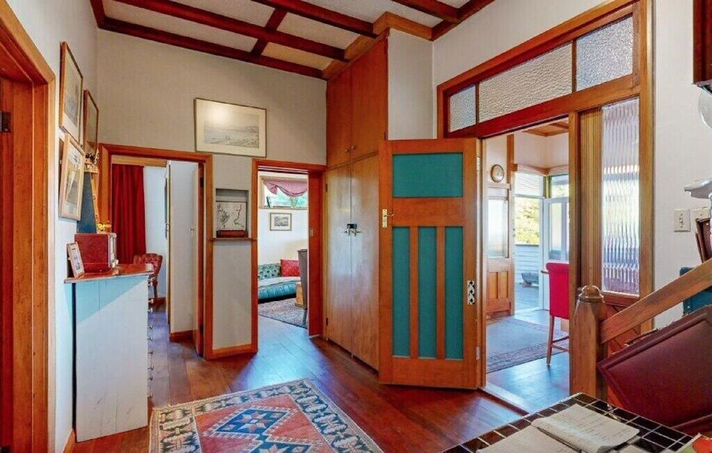 Bluff Hill Bed & Breakfast | Bluff Hill Lighthouse B&B