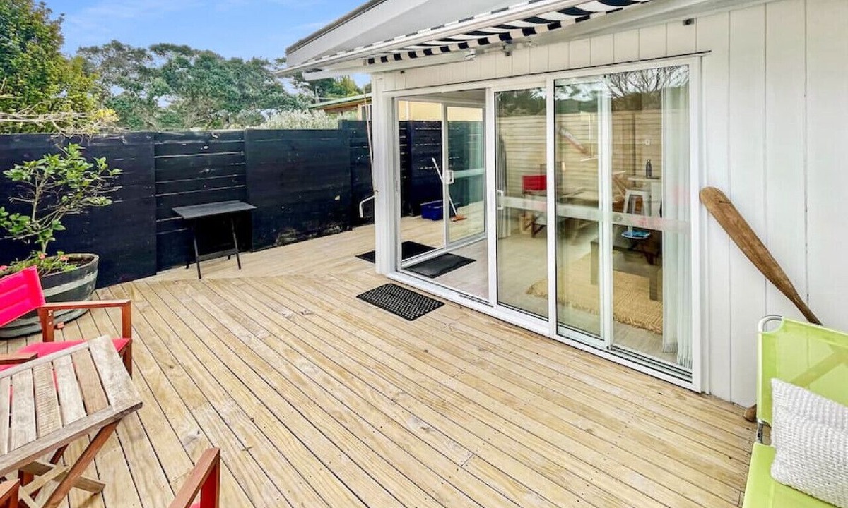 Blackpool House | Sit back and relax in our secluded Sailor’s Cottage.