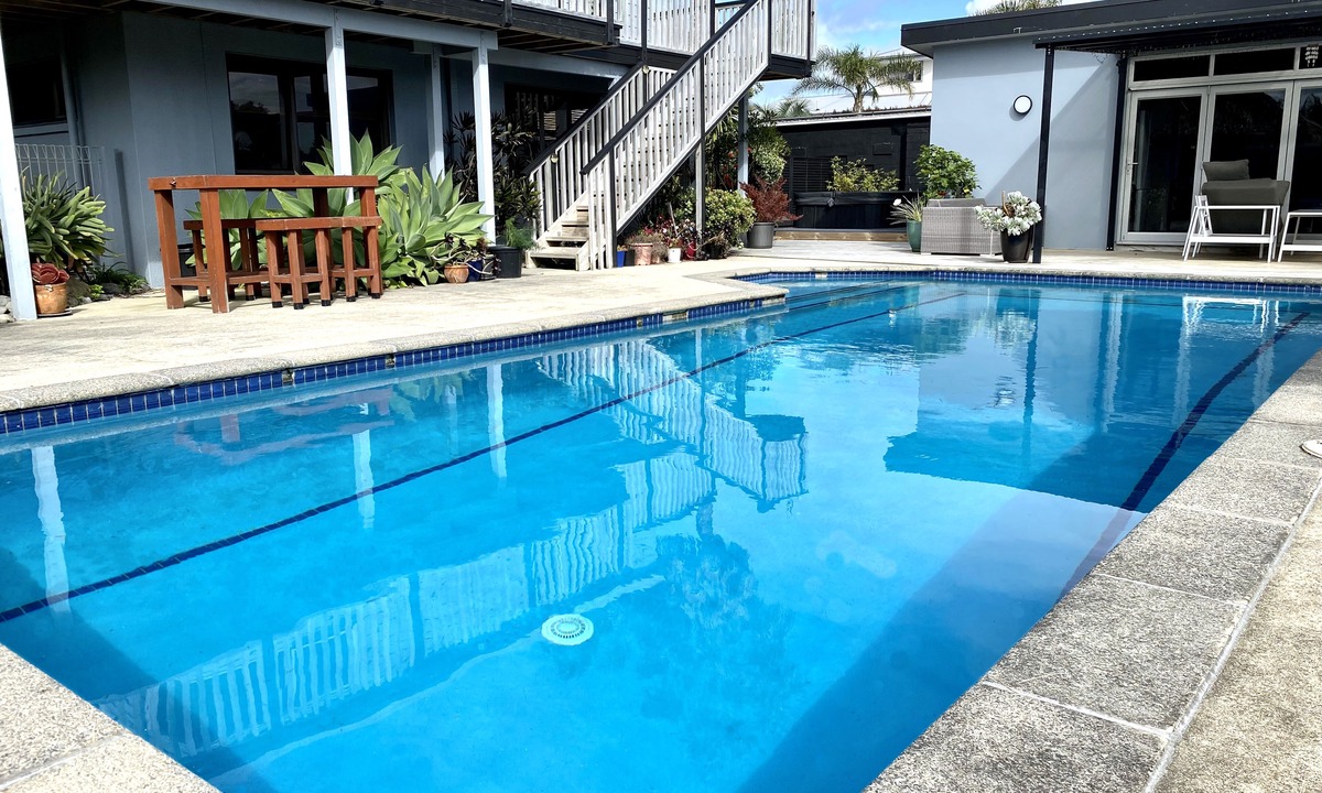 Omanu Apartment | Beach Break is your Tropical Hideaway with Pool & Close to the Beach!
