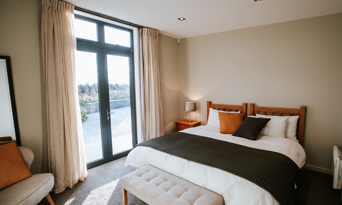 Wanaka House | Mt Gold Retreat - Tennis court - Hot Tub