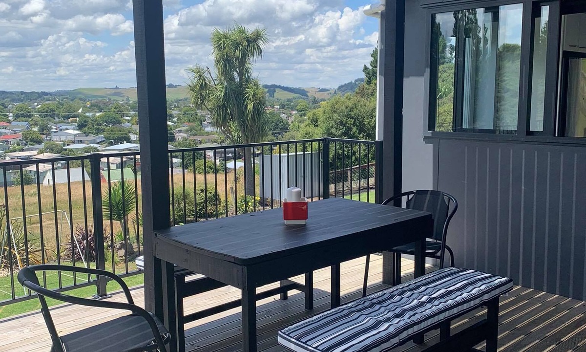 Whanganui Apartment | Stunning Views in the award winning beautiful small city of Whanganui