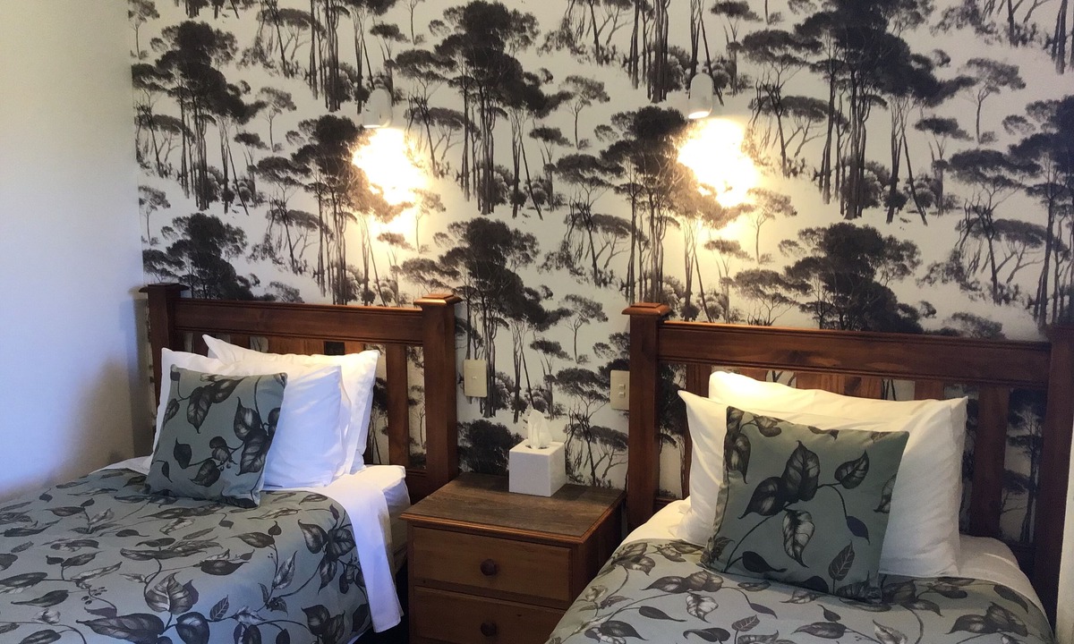Hokitika Bed & Breakfast | Woodland Glen Lodge