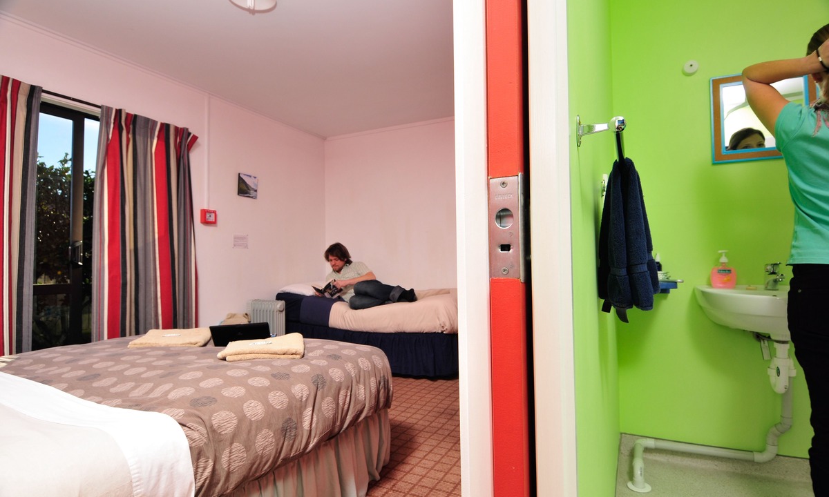 Nelson Hostel | Tasman Bay Backpackers