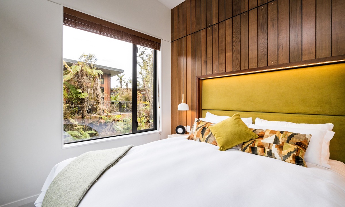 Franz Josef Glacier House | Rainforest Deluxe