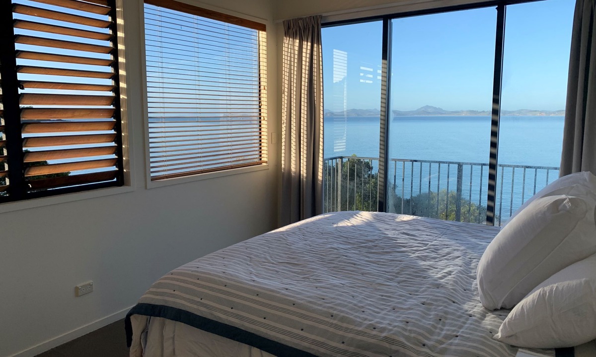 Tutukaka House | A Slice of Kiwi Paradise!