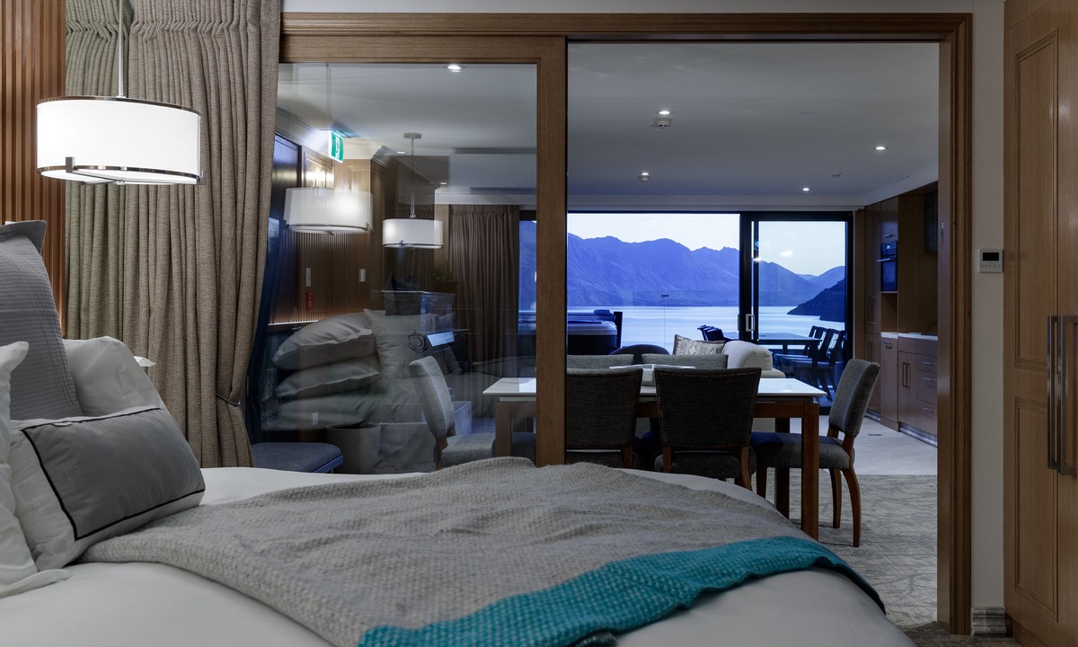 Queenstown City Centre Hotel | The Carlin Boutique Hotel