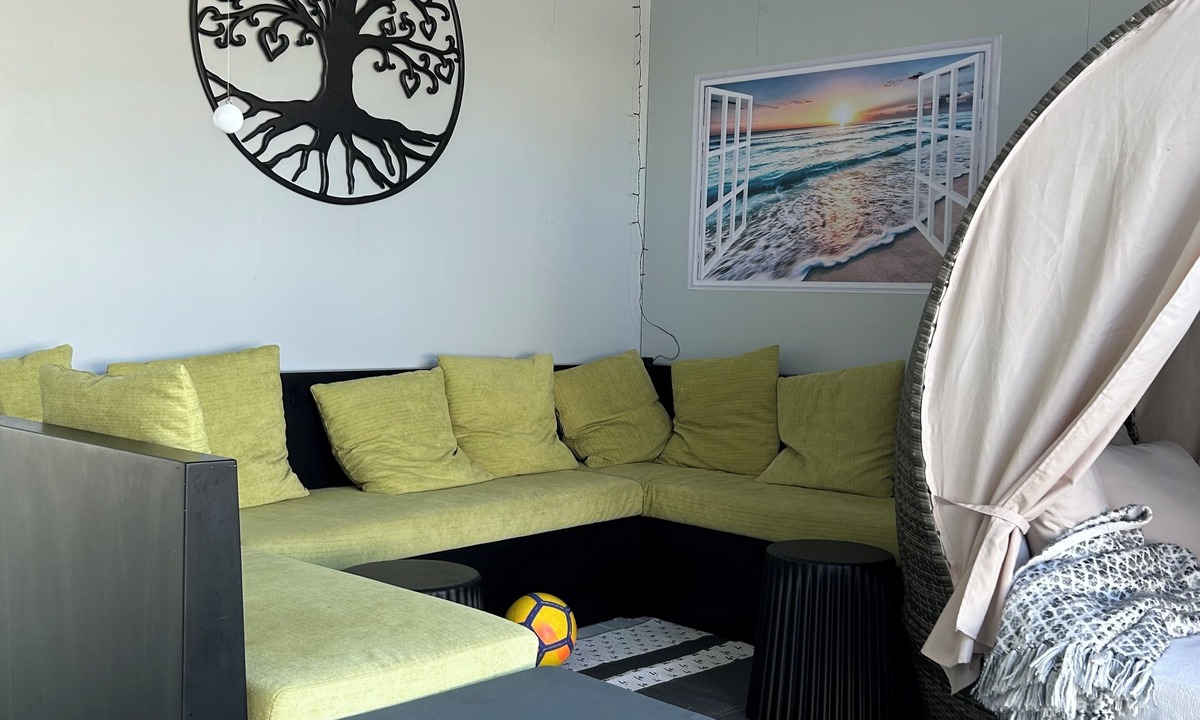 Te Akau Cabin | Cute & cosy- minute walk to the Beach