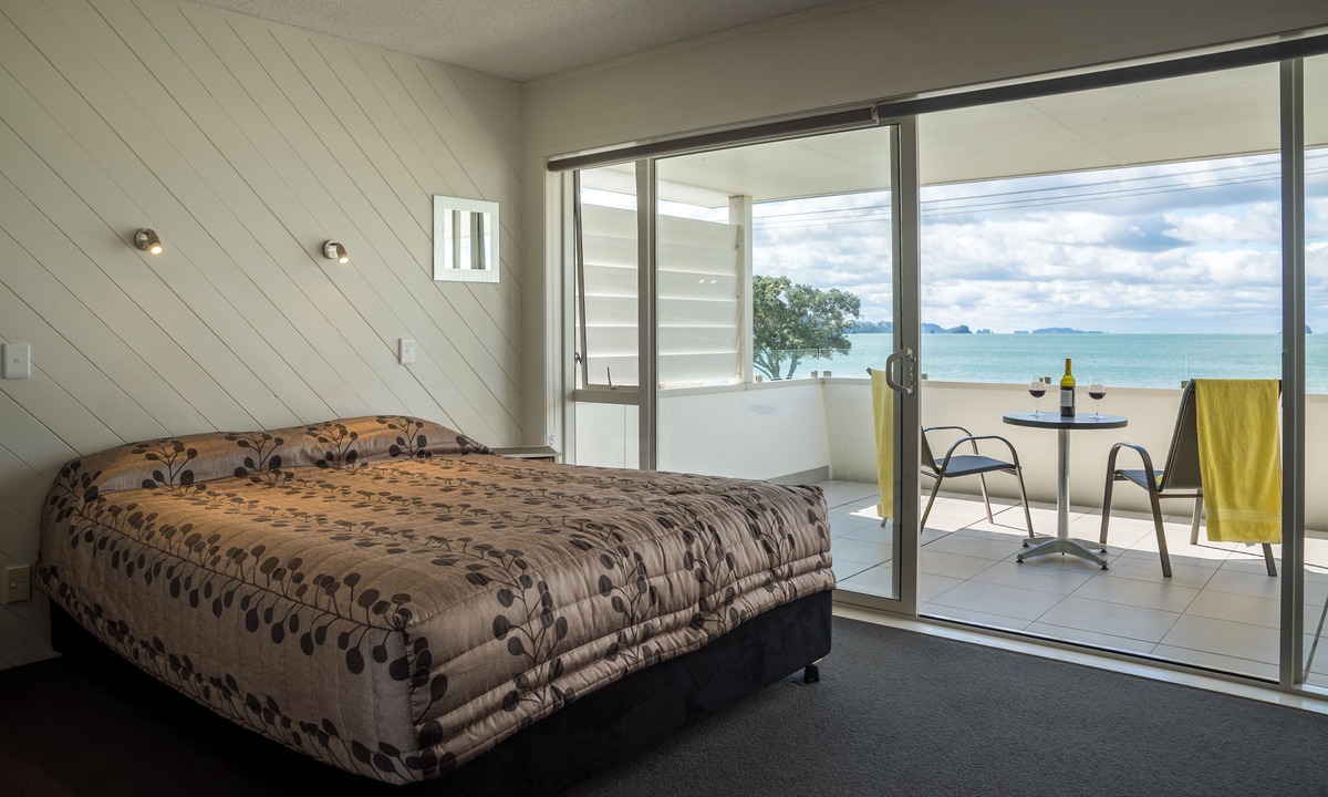 Whitianga Hotel | Oceanside Motel
