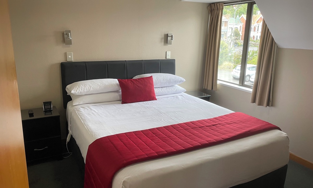 North Dunedin Hotel | Allan Court Motel