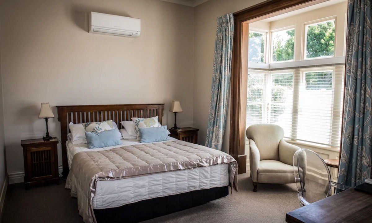 Christchurch City Centre Bed & Breakfast | The Grange Boutique B & B