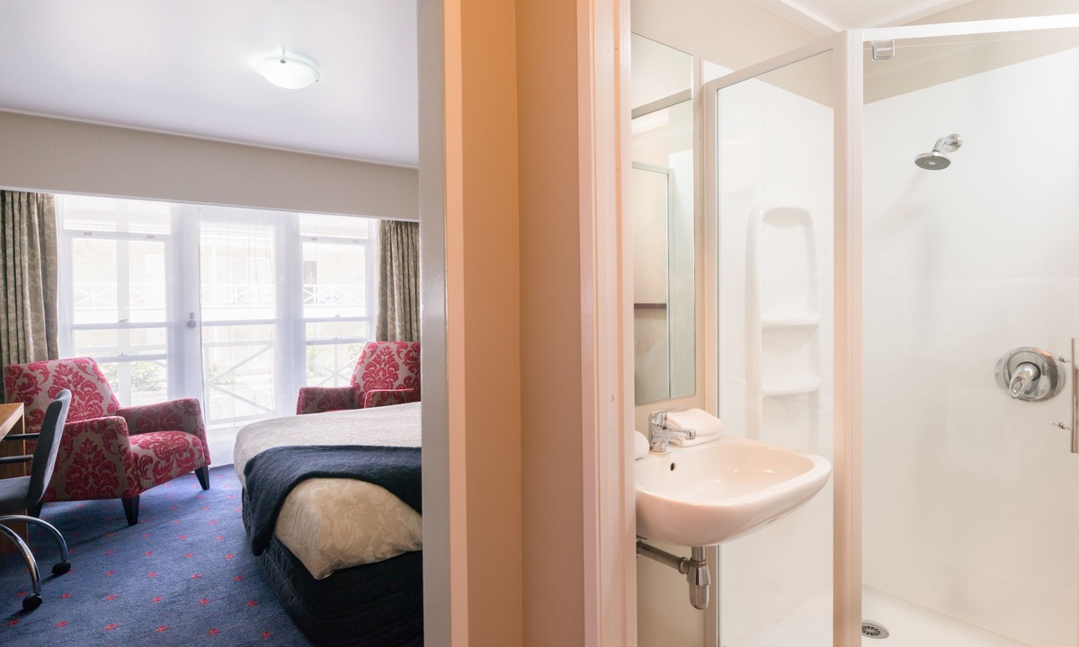Whangarei Hotel | Discovery Settlers Hotel