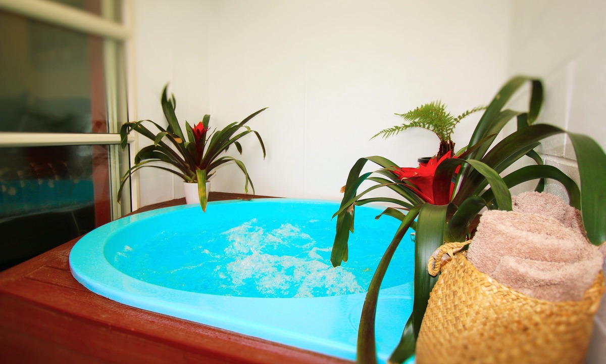 Fenton Street Hotel | Capri on Fenton