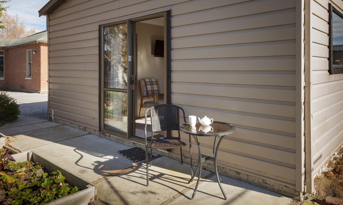 Ranfurly Bed & Breakfast | Trout n Trail BnB