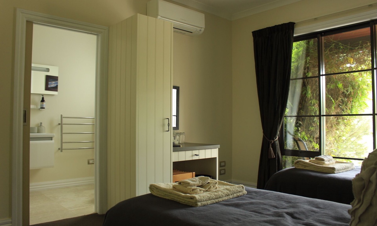 Gladstone Cabin | The Summit Lodge