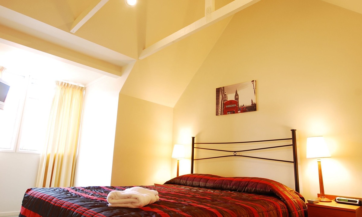 Fenton Street Hotel | Baden Lodge Motel