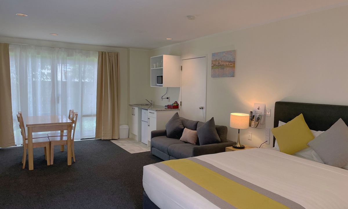 Greenlane Hotel | Royal Park Lodge