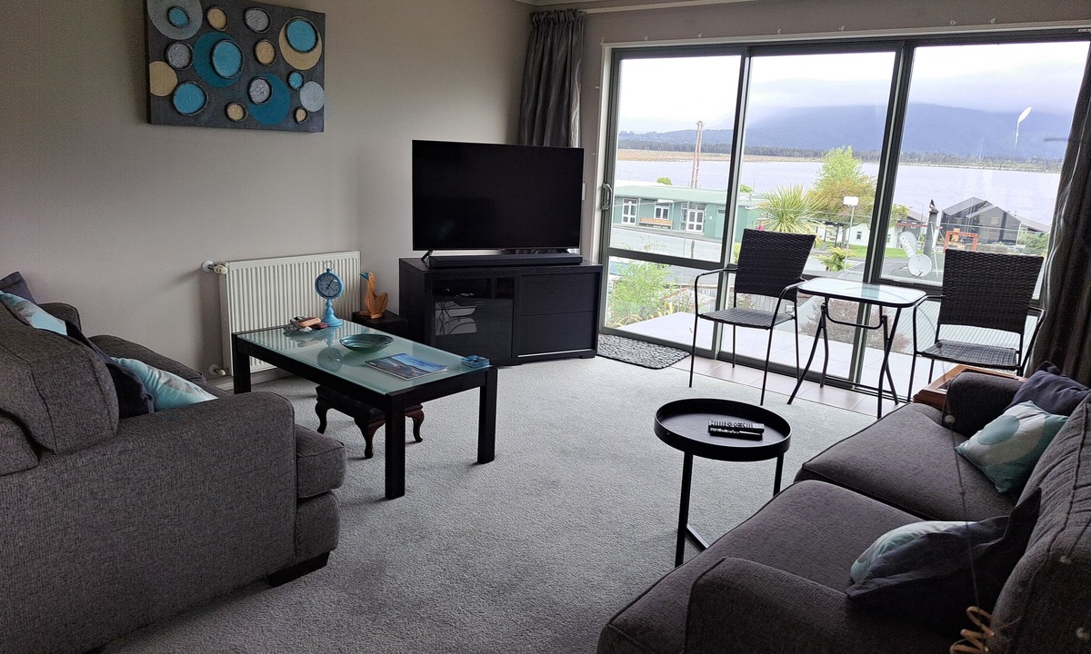 Moana Hotel | Hotel Lake Brunner