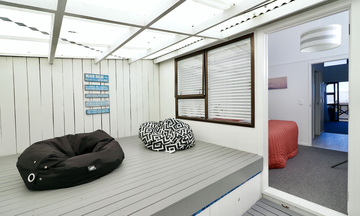 Taupo Hotel | Gables Lakefront Motel