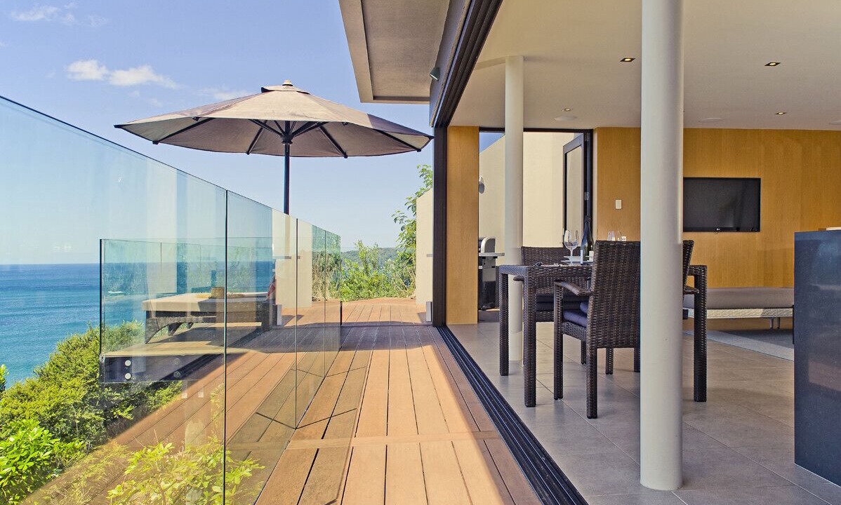 Tairua Cottage | The Lookout - Tairua Holiday Home