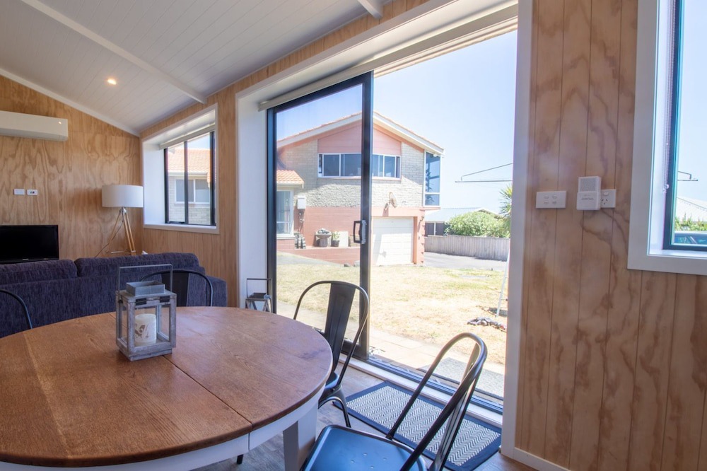 Oakura House | THE BOAT HOUSE ON DIXON