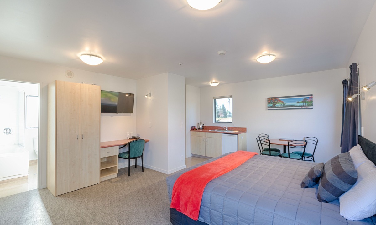Te Anau Hotel | Bella Vista Motel Te Anau