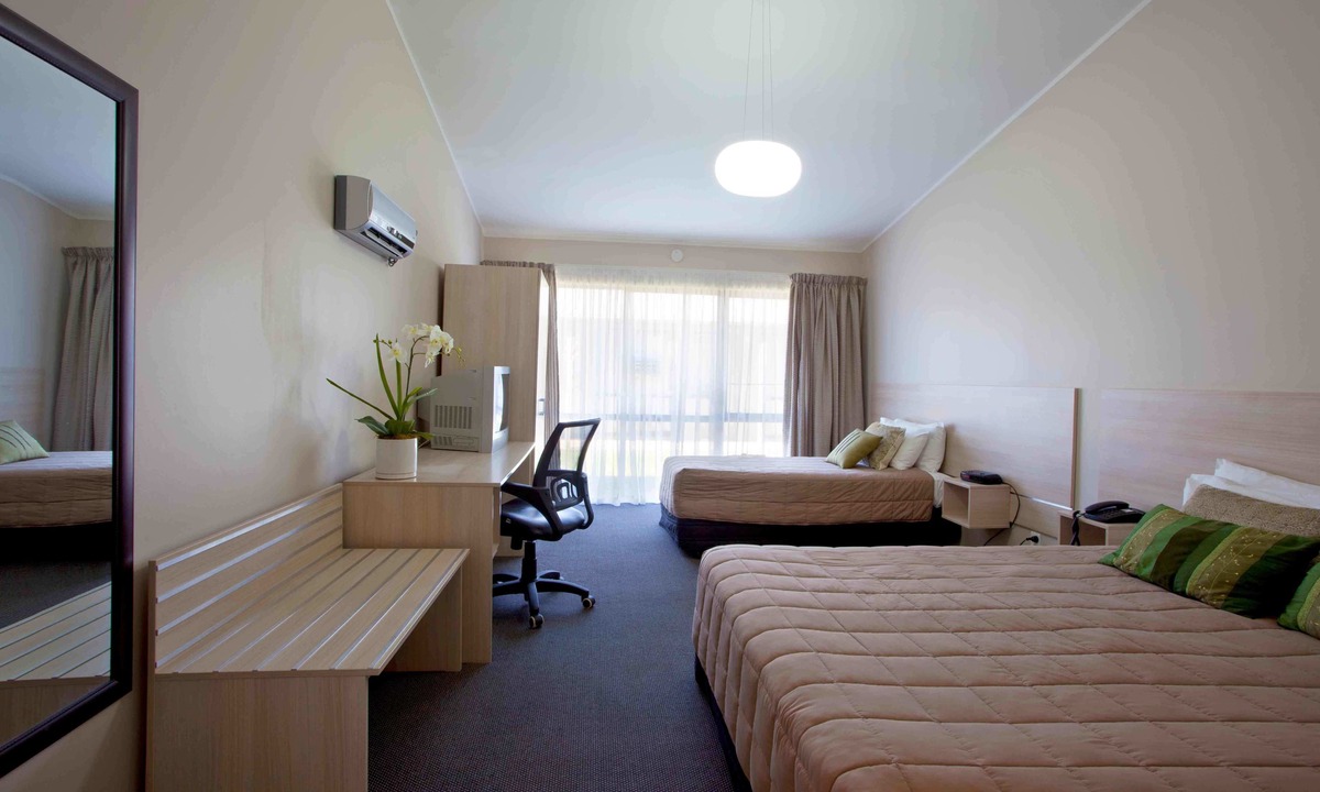 Mangere Hotel | Auckland Airport Kiwi Motel