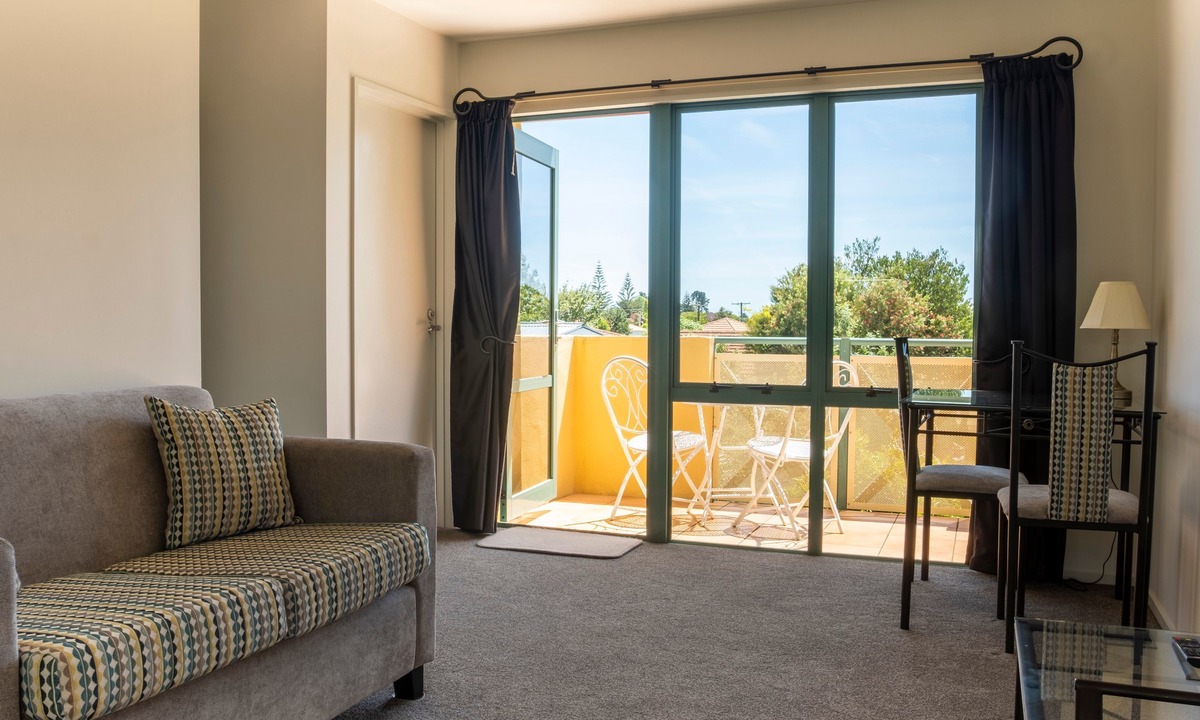 Tahunanui Hotel | Tuscany Gardens Motor Lodge